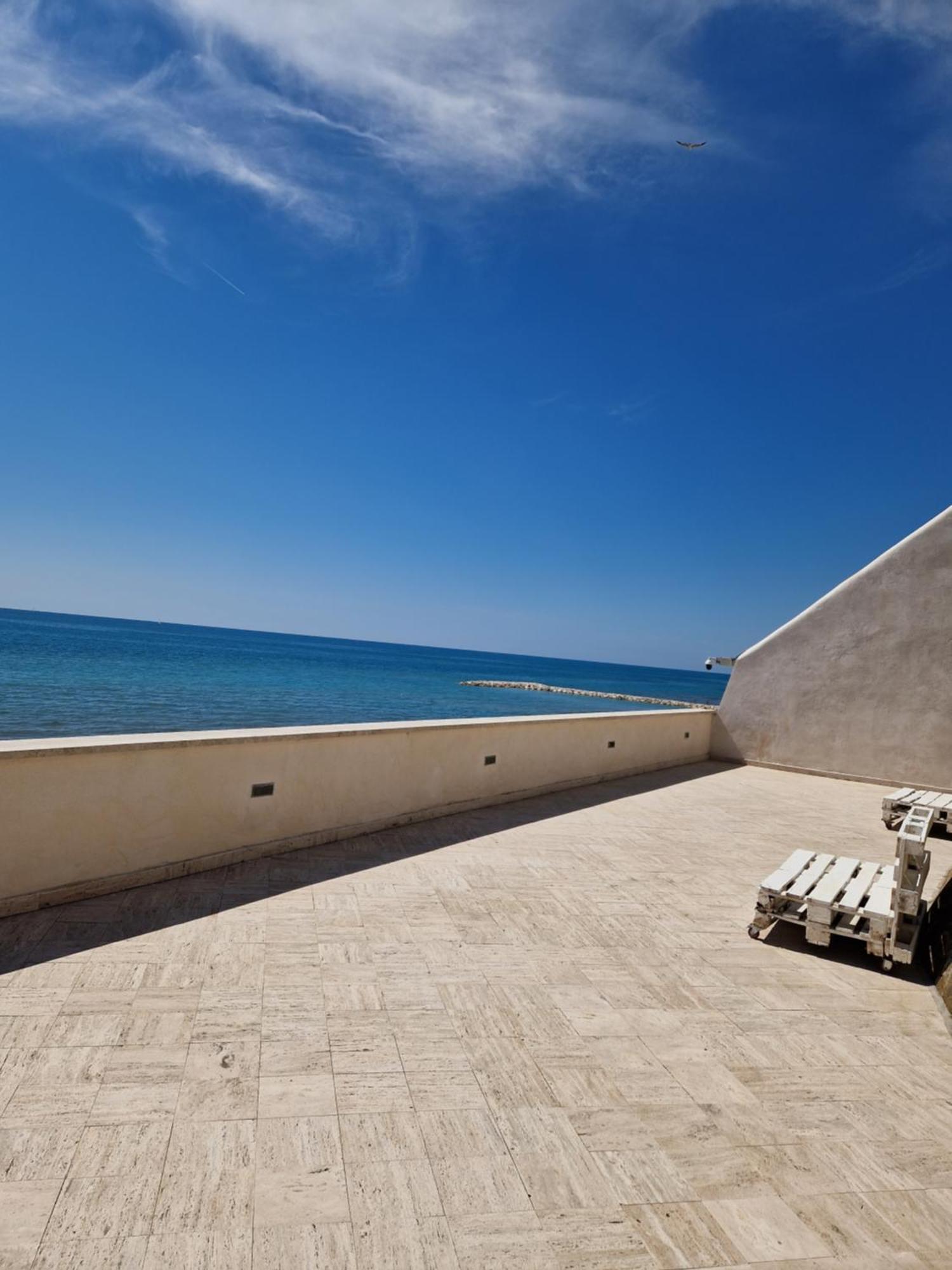 Il Paradiso Sul Mare อันซีโอ ภายนอก รูปภาพ